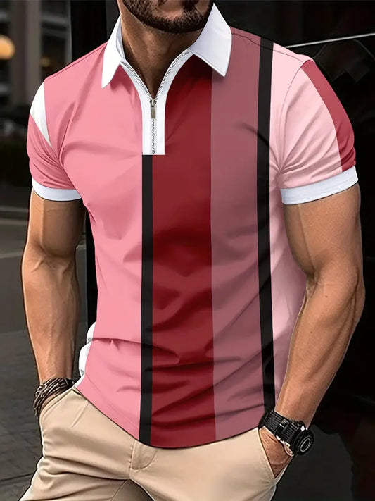 Camiseta masculina com estampa listrada e bloco de cores, com zíper e gola lapela